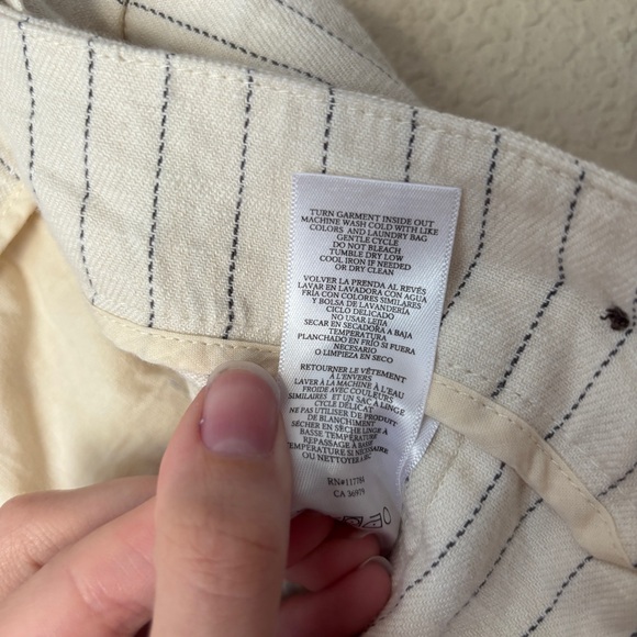 Rails Linen Blend High Rise Ilena Ivory Pinstripe Shorts - Picture 13 of 13